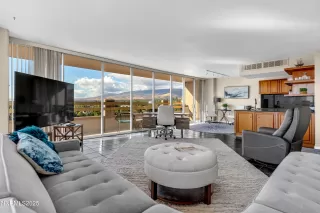 Photo #4: 250055905 Listing 