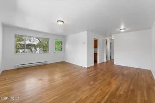 Photo #4: 250055950 Listing 