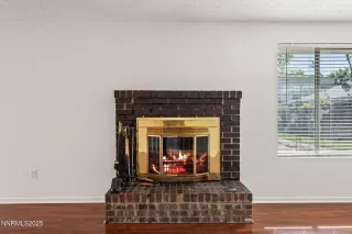 Photo #6: 250055957 Listing