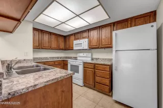 Photo #2: 250056014 Listing