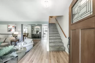 Photo #3: 250056075 Listing 