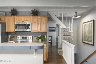 Photo #5: 250056096 Listing 