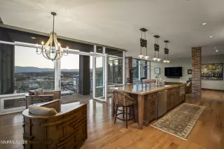 Photo #2: 250056131 Listing