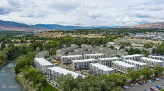 Photo #4: 250056154 Listing