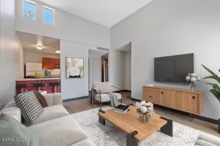 Photo #6: 250056289 Listing