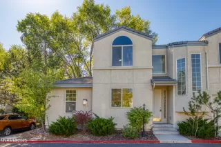 Click for more information on MLS # 250056331 : 520 WARREN COURT More Details about MLS # 250056331 : 520 WARREN COURT