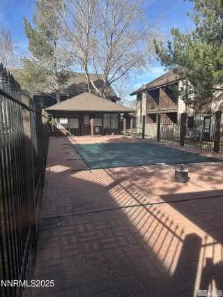 Photo #2: 250056394 Listing 