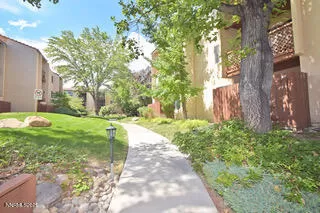 Photo #2: 250056396 Listing 