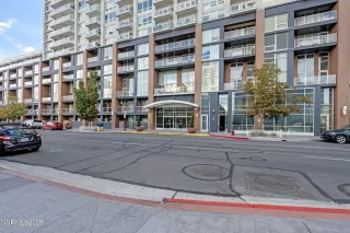 Photo #4: 250056405 Listing