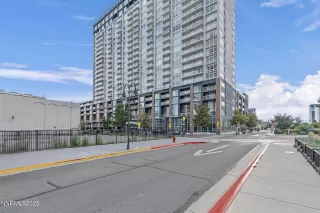 Photo #1: 250056407 Listing