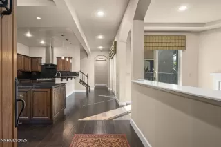 Photo #2: 250056441 Listing 