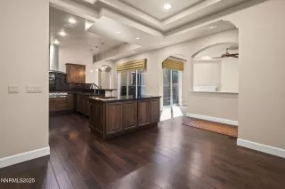 Photo #5: 250056441 Listing 