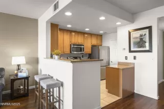 Photo #6: 250056488 Listing 