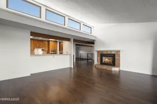 Photo #6: 250056495 Listing 