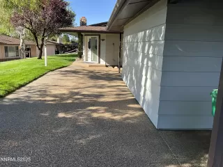 Photo #1: 250056506 Listing 