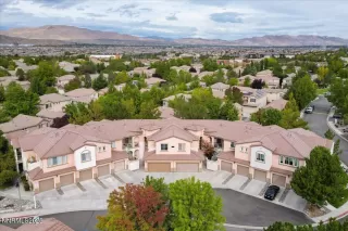 Photo #2: 250056508 Listing