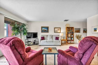 Photo #5: 250056517 Listing 