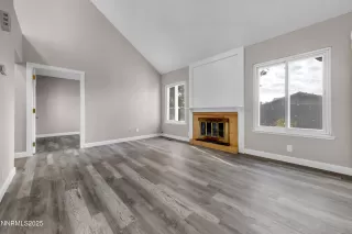 Photo #2: 250056518 Listing 