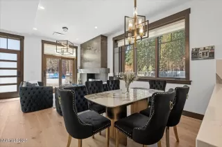 Photo #6: 250056631 Listing