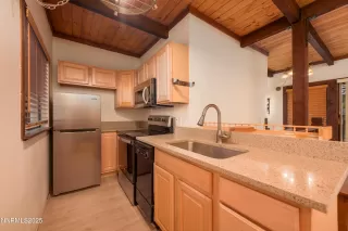 Photo #6: 250056680 Listing 