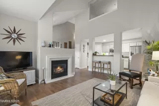 Photo #2: 250056700 Listing 