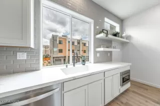 Photo #6: 250056701 Listing