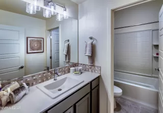 Photo #5: 250056705 Listing