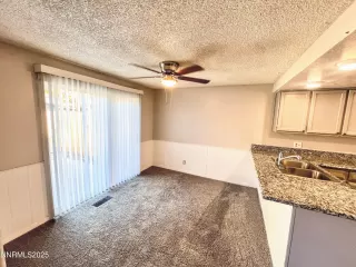 Photo #4: 250056706 Listing