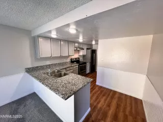 Photo #5: 250056706 Listing