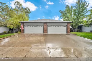 Photo #1: 250056726 Listing 