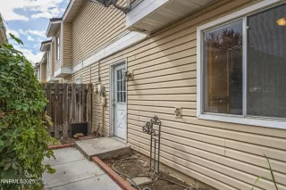 Photo #2: 250056729 Listing 