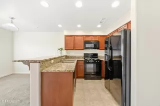 Photo #6: 250056733 Listing 