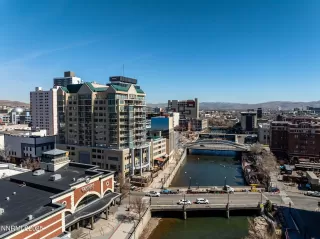 Photo #1: 250056738 Listing