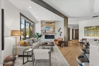 Photo #1: 250056770 Listing