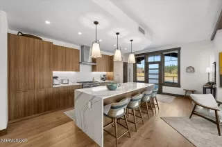 Photo #2: 250056770 Listing