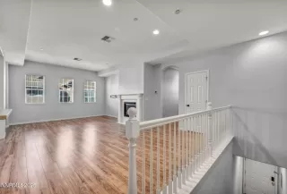 Photo #3: 250056802 Listing 