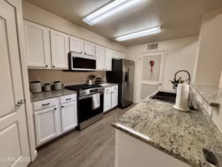 Photo #3: 250056863 Listing 