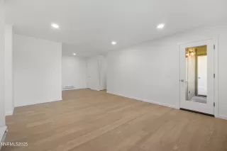 Photo #2: 250056953 Listing 