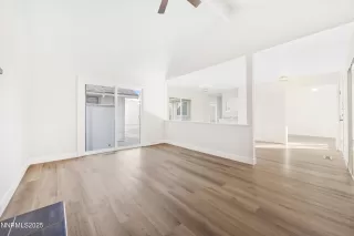 Photo #5: 250057029 Listing