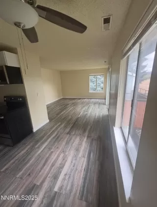 Photo #3: 250057082 Listing 