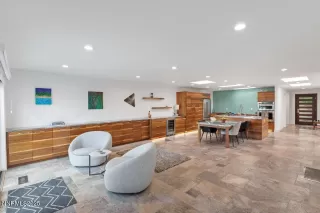 Photo #5: 250057128 Listing 