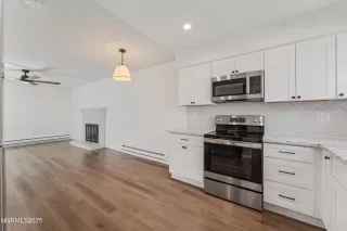 Photo #3: 250057143 Listing