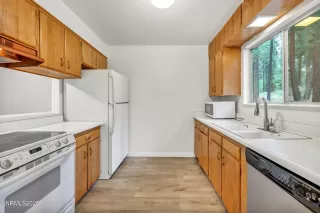 Photo #5: 250057162 Listing