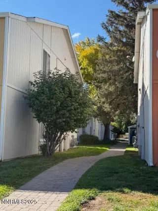 Browse active condo listings in CARSON PARK 