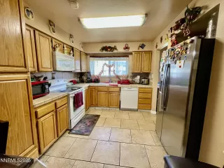 Photo #3: 250057199 Listing 