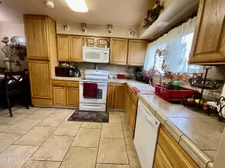 Photo #4: 250057199 Listing 