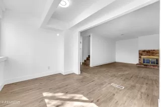 Photo #3: 250057204 Listing