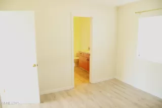 Photo #4: 250057208 Listing