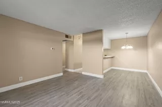 Photo #6: 250057283 Listing 