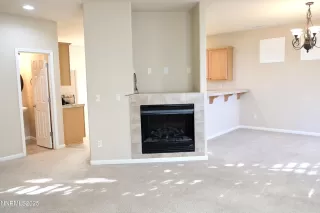 Photo #2: 250057301 Listing